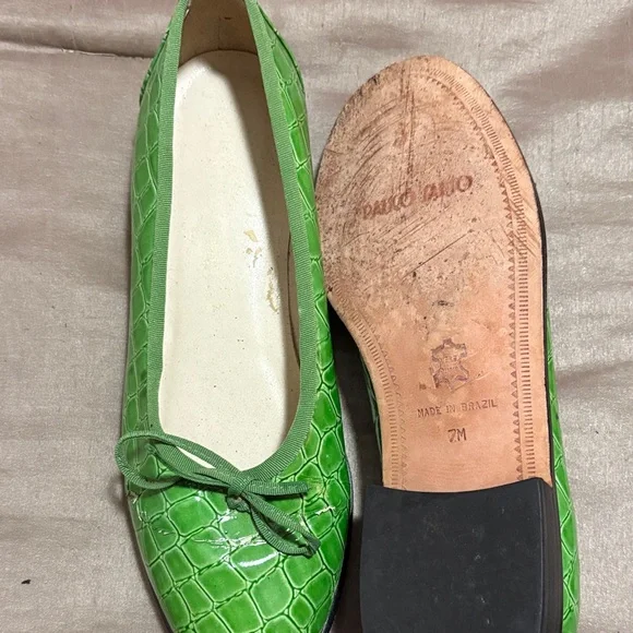 Franco Sarto Vibrant Green Croc-Embossed Flats - Picture 2 of 4